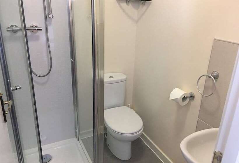 בית מלון כפרי Novar Arms