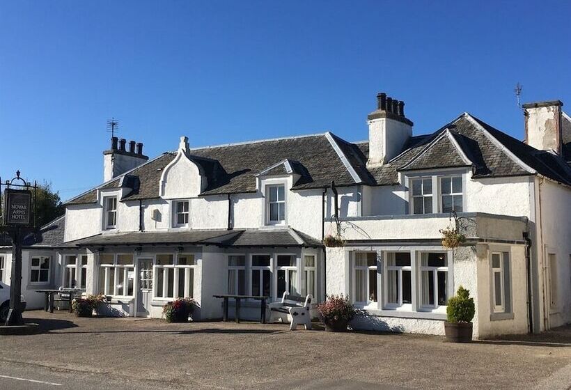 בית מלון כפרי Novar Arms