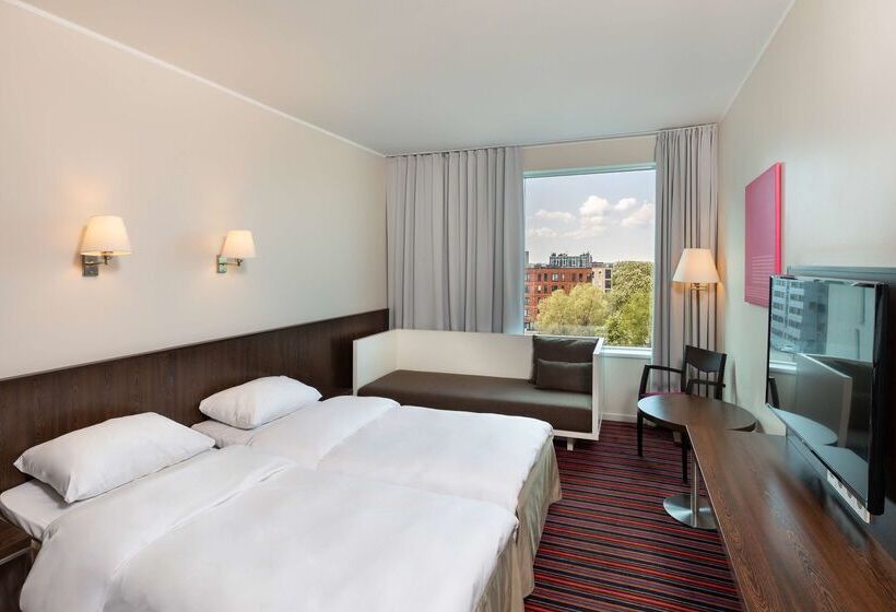 Park Inn By Radisson Meriton Conference & Spa Hotel Tallinn
