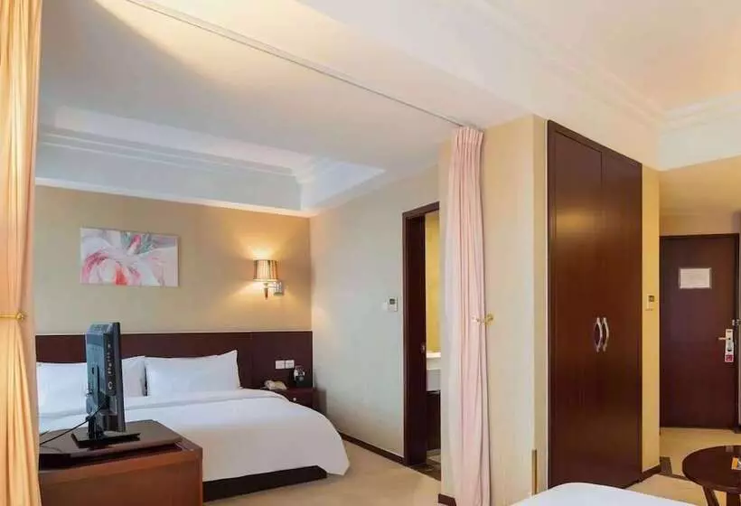 호텔 Ramada Wujiaochang Shanghai