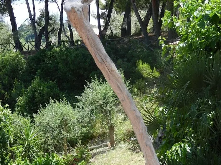 هتل Tenuta Molino Di Mare