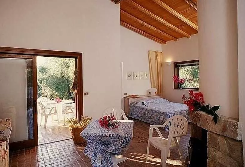 هتل Tenuta Molino Di Mare