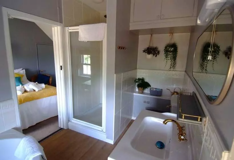 בית מלון כפרי The Anchor