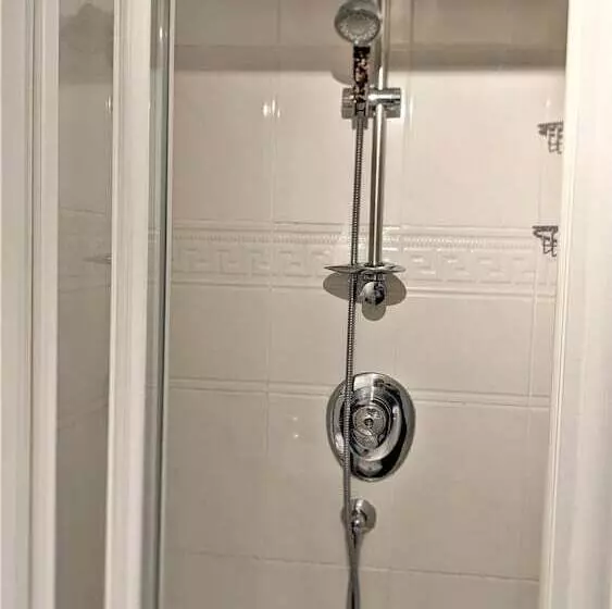 בית מלון כפרי The Anchor