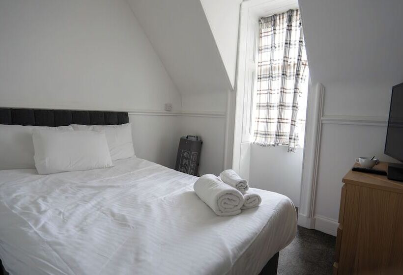 בית מלון כפרי The Crags