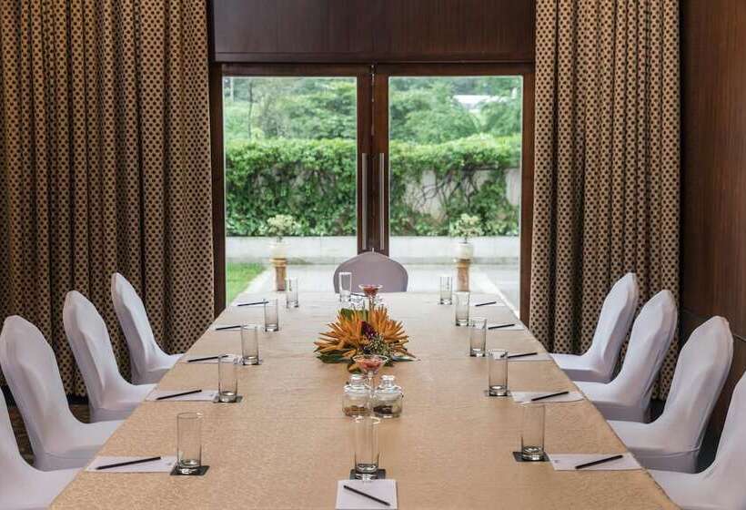 فندق The Park Navi Mumbai