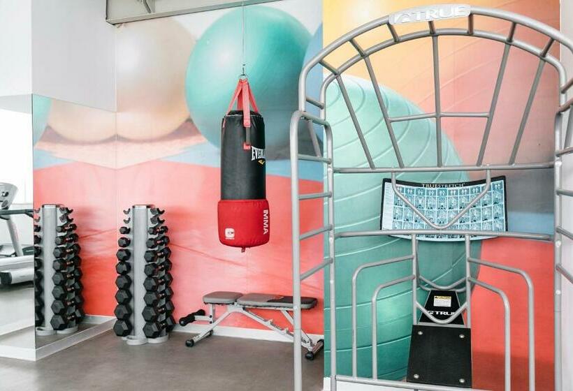 ホテル Costa Del Sol Wyndham Tumbes