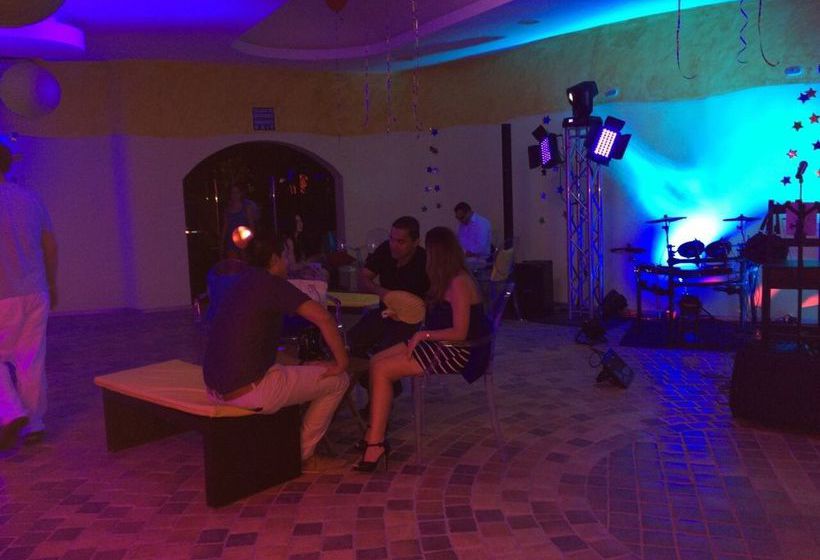 Mediterraneus Hotel & Spa