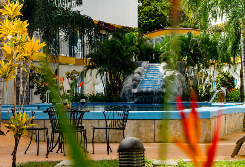 Mediterraneus Hotel & Spa