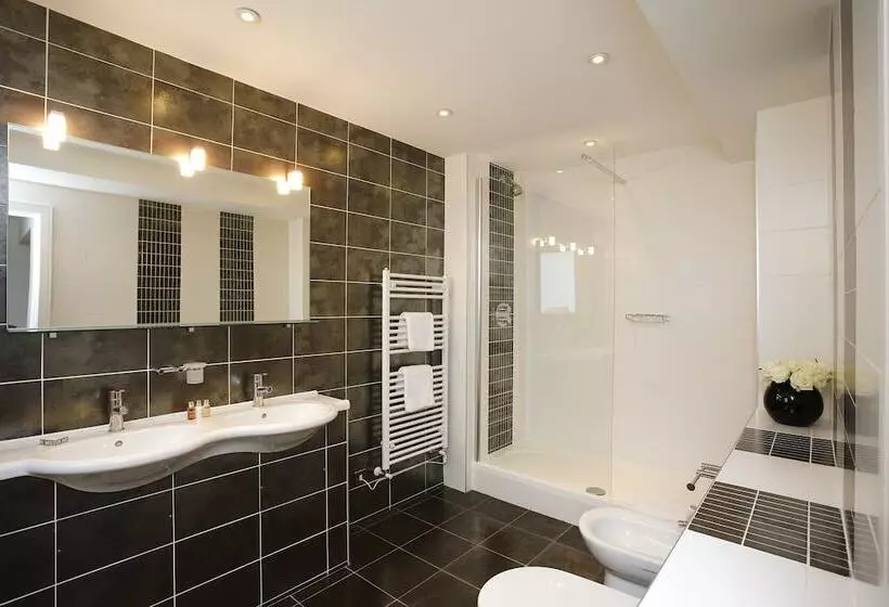 Saco Holborn – Lamb’s Conduit St