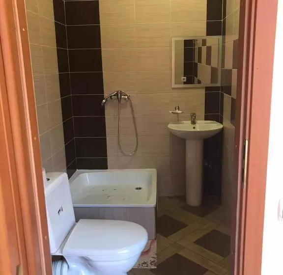 Retkeilymaja мотель євро