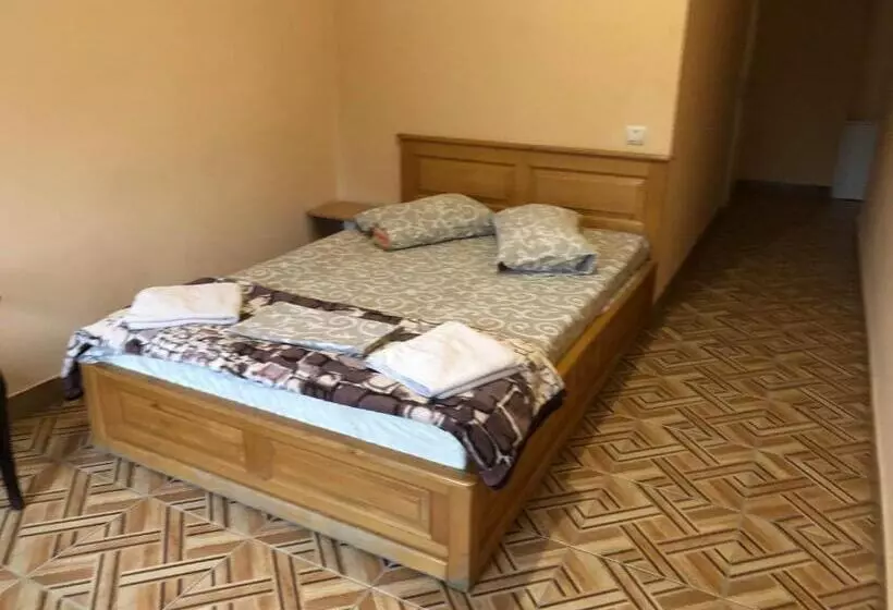 Retkeilymaja мотель євро