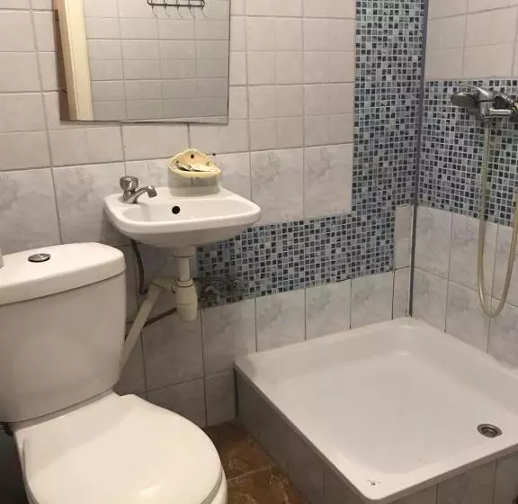 Retkeilymaja мотель євро