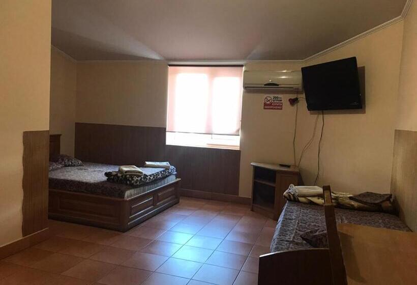 فندق صغير мотель євро