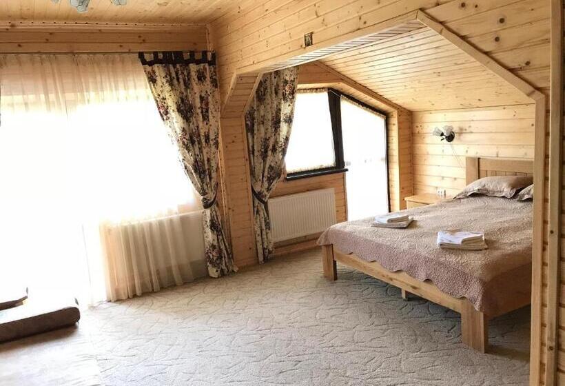 ユースホステル Georgiy