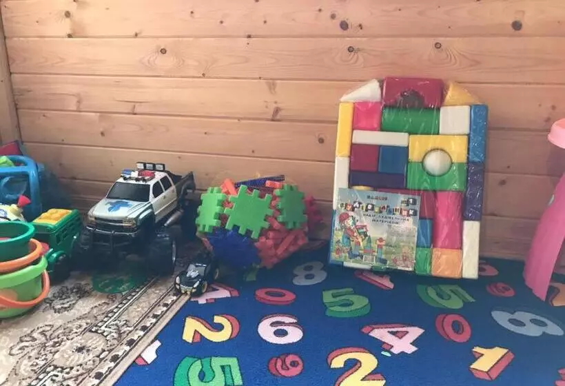 ユースホステル Georgiy