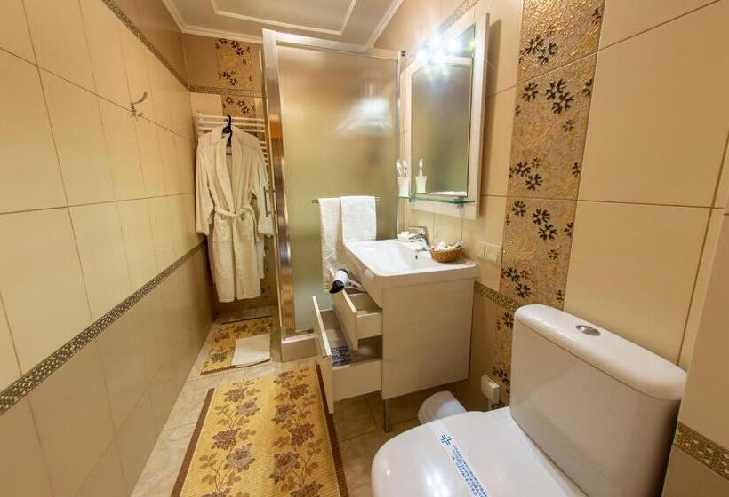 ユースホステル Georgiy