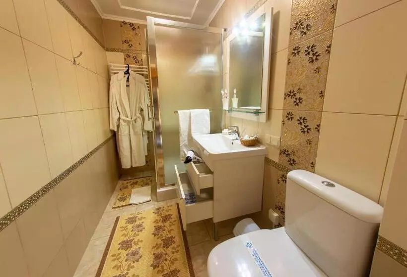 ユースホステル Georgiy