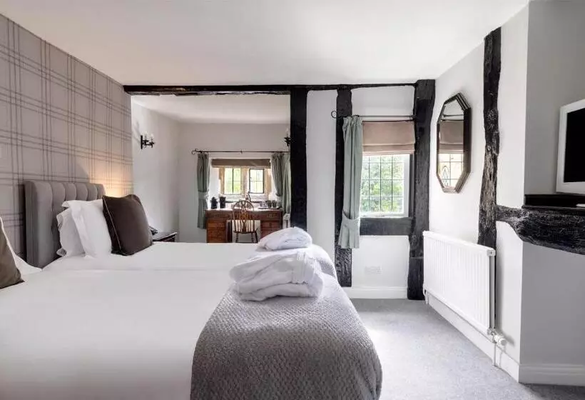 Hotelli Karma Salford Hall