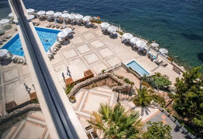 ホテル La Quinta By Wyndham Bodrum