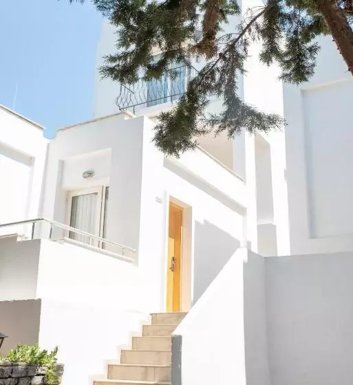 ホテル La Quinta By Wyndham Bodrum