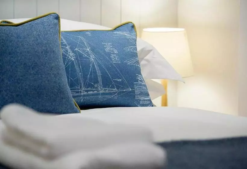 Hotelli The Salt Lodge