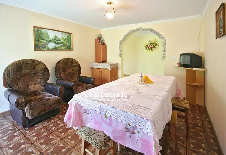 Majatalo садиба барвінок