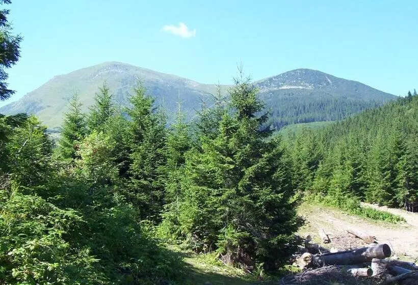 Majatalo Gostynnyi Dvir U Marichky