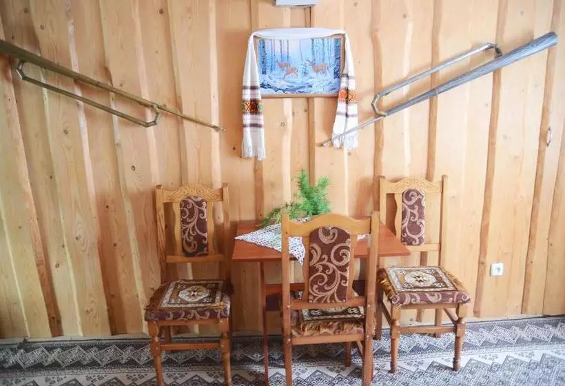 Majatalo Gostynnyi Dvir U Marichky