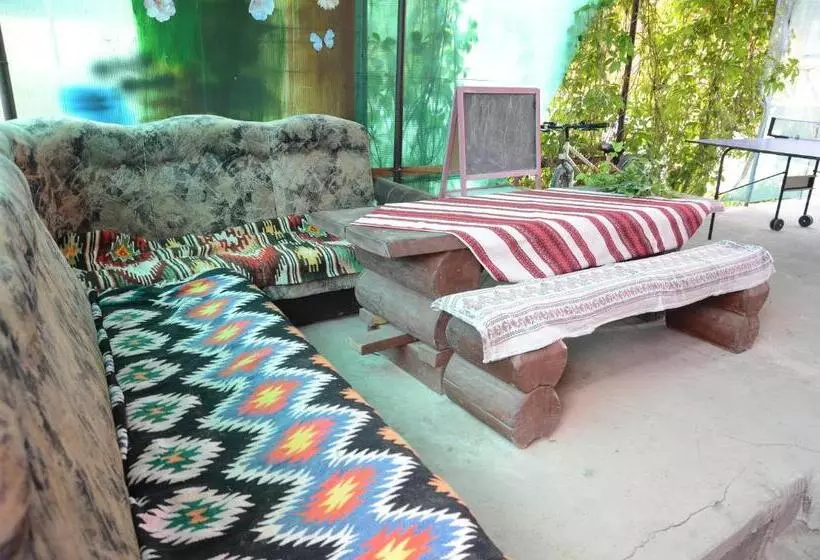 Majatalo Gostynnyi Dvir U Marichky