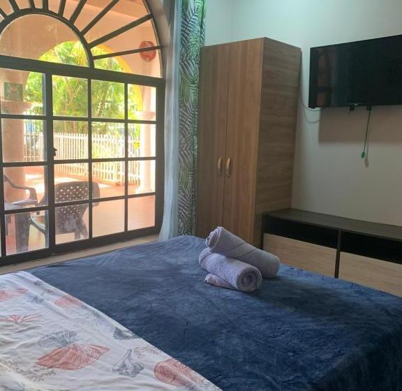 膳宿费 Sarah S Place San Andres