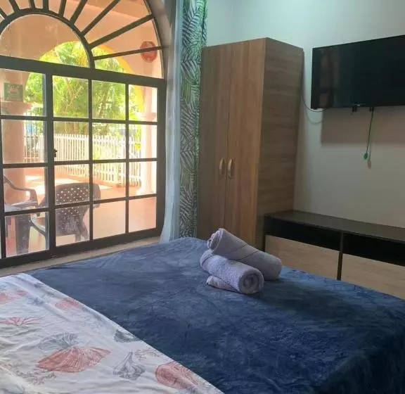 Majatalo Sarah S Place San Andres