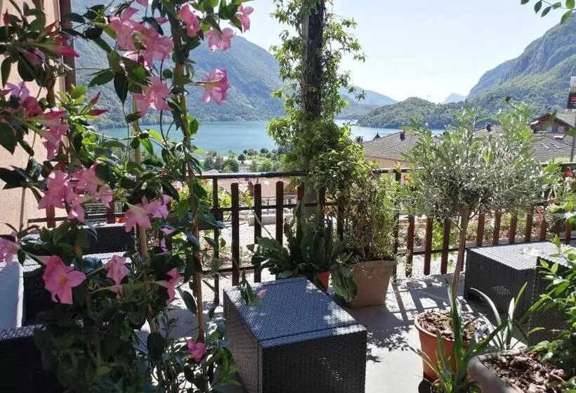 ホテル Albergo Stella Alpina