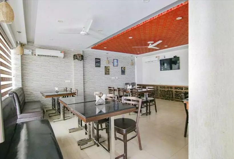 Fabhotel Citi Inn