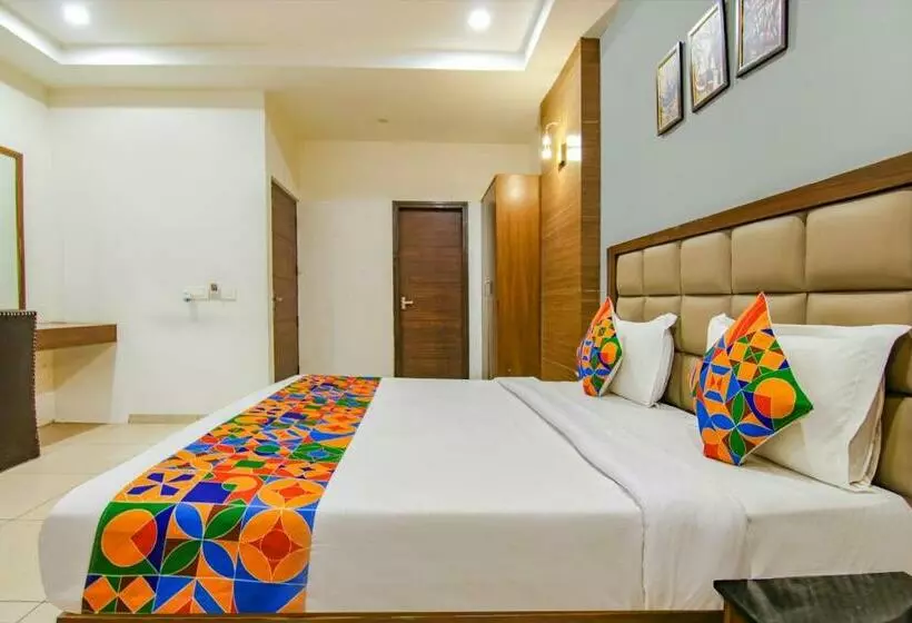Fabhotel Citi Inn