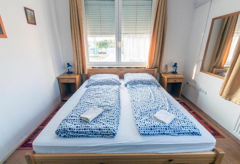 Пансион Balaton Vendégház Fonyód