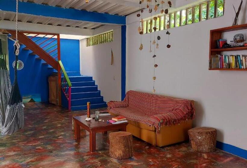 Pension Casa Hostal Playa Coral