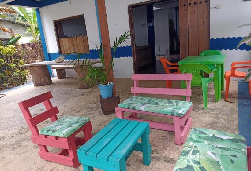 Pension Casa Hostal Playa Coral