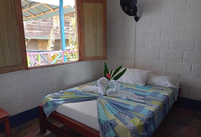 Pension Casa Hostal Playa Coral