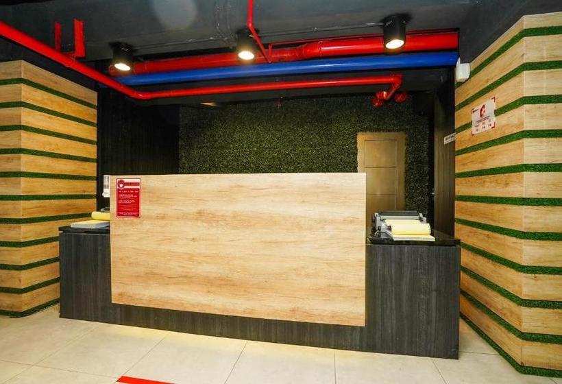 Hotel Collection O 29 Twin Tower