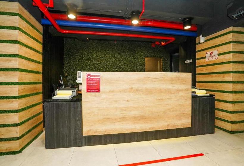 Hotel Collection O 29 Twin Tower