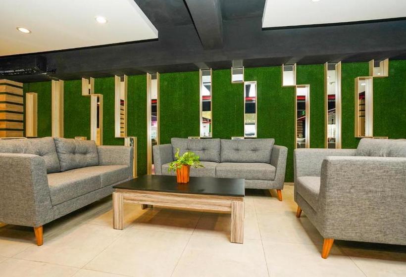 Hotel Collection O 29 Twin Tower