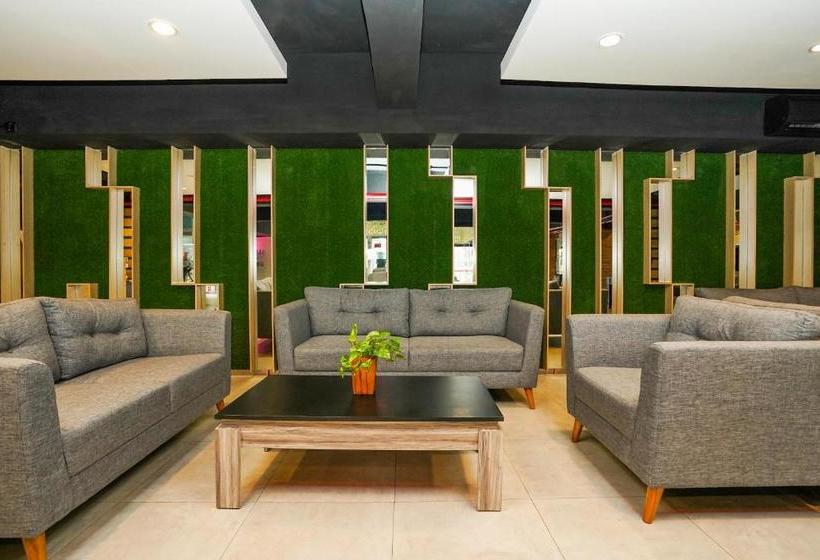 Hotel Collection O 29 Twin Tower