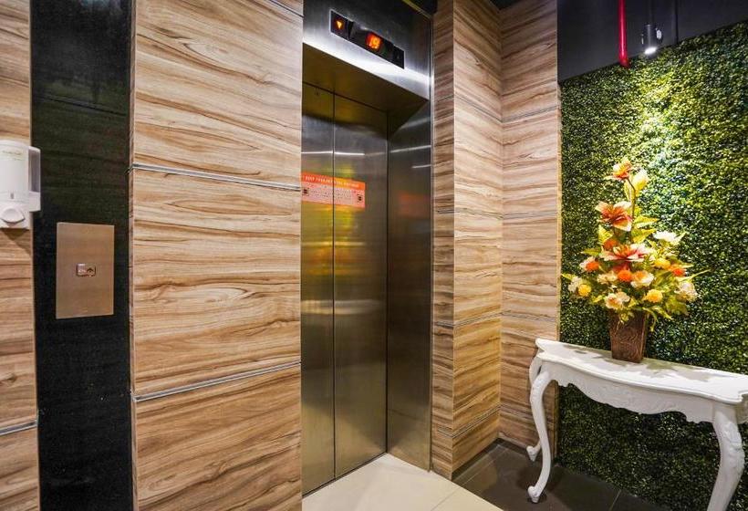 Hotel Collection O 29 Twin Tower