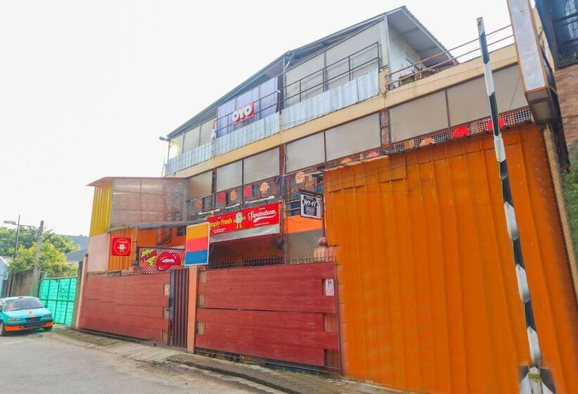 فندق De Oranje Room