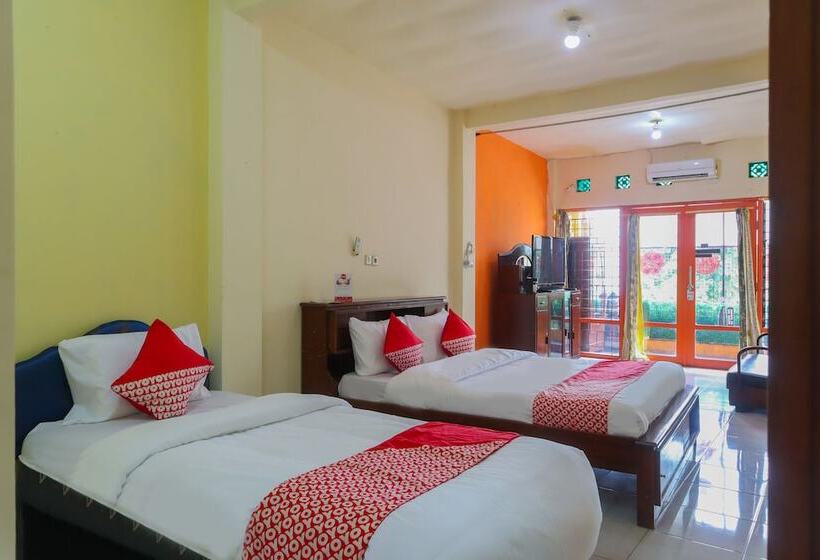 فندق De Oranje Room