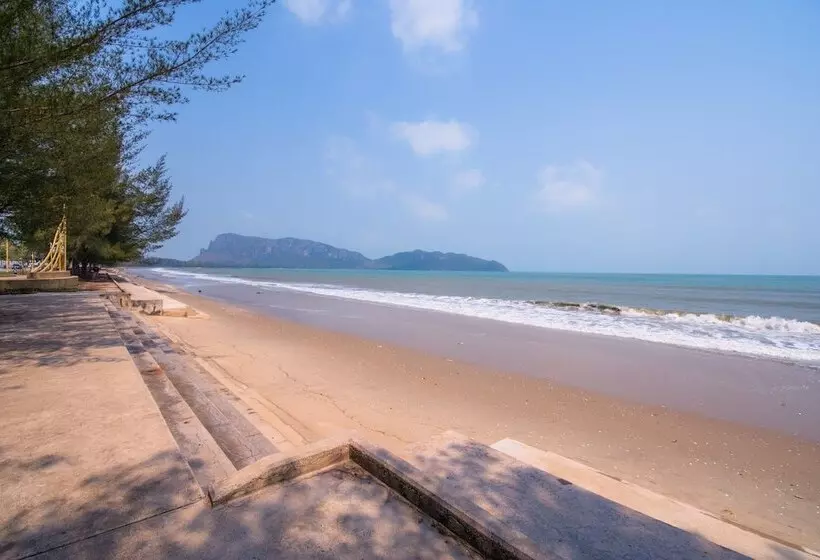 Hotelli Koh Lak Resort