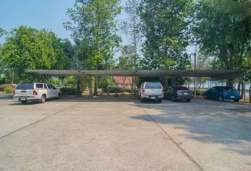 Hotelli Koh Lak Resort