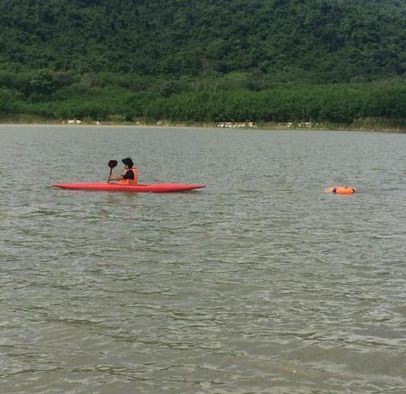 호텔 Samerdrow Khao Yai