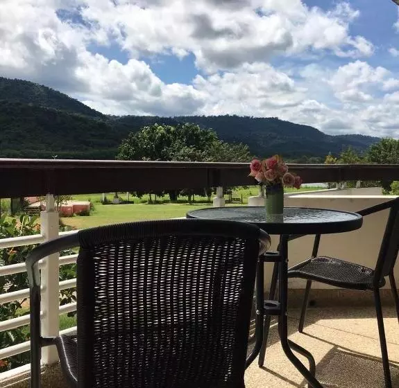 Hotelli Samerdrow Khao Yai